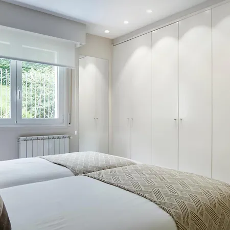 Playa De La Concha 9 By Feelfree